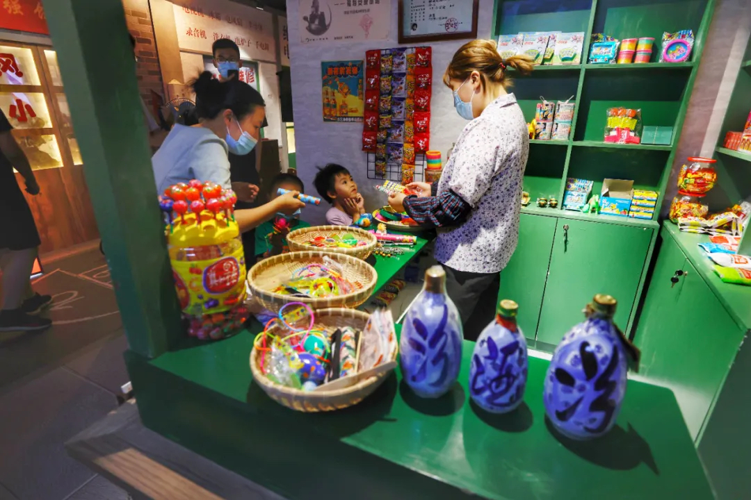 復(fù)興大道100號快閃店活動策劃開館了！快去感受它的魅力吧